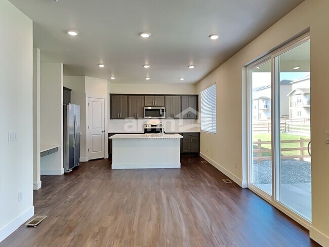 Building Photo - 3970 Wyedale Way