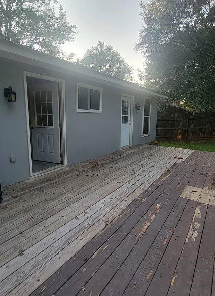 Building Photo - 2916 Deshong Dr SW