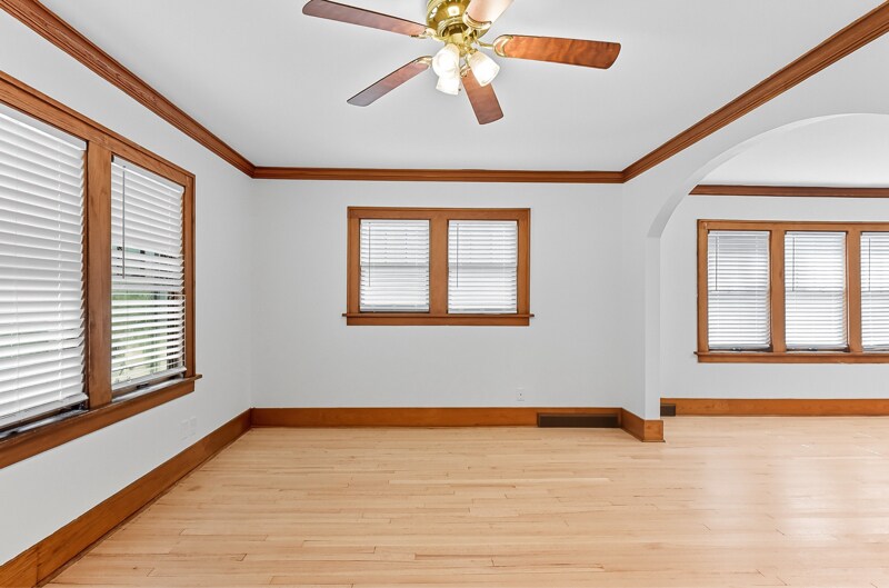 Building Photo - 828 N 41st Ave