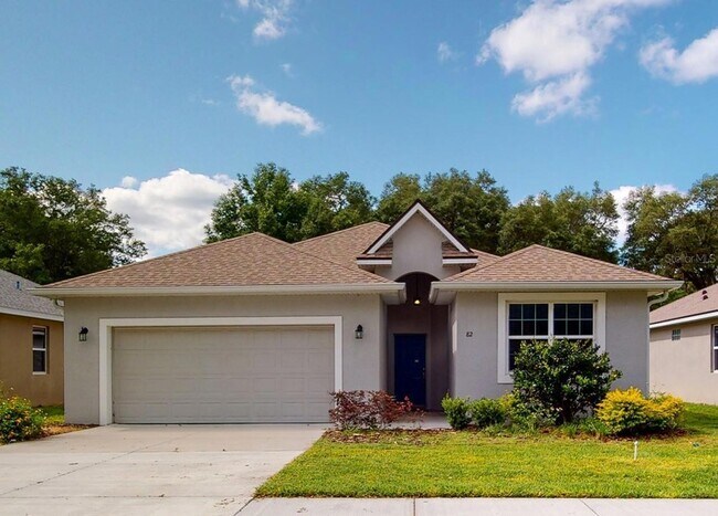 Primary Photo - 82 Eleven Oaks Cir