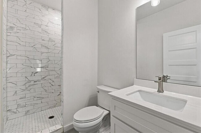 Building Photo - 1077 Glen Opal Dr