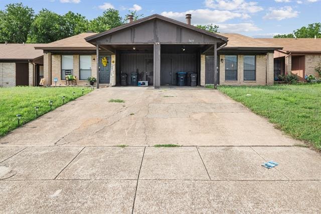 Primary Photo - 3415 S Meadow Dr