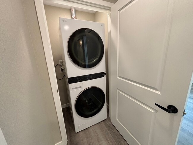 Building Photo - Brand new 2 bedroom home available now in Lakewood