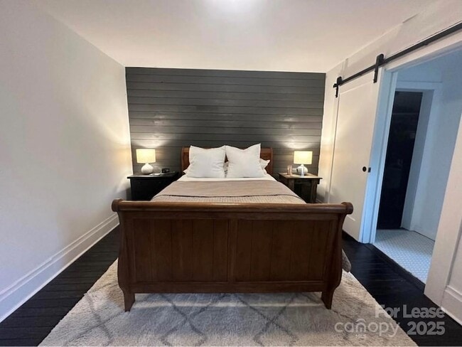 Building Photo - 135 Estelle Rd