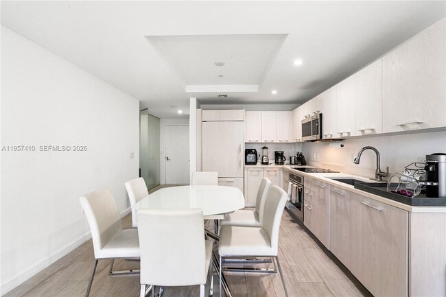 Building Photo - 55 SW 9th St