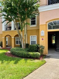 Building Photo - 3611 Conroy Rd