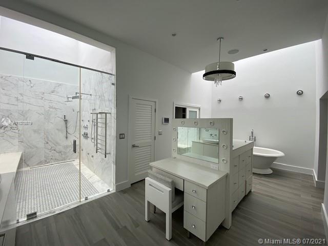 Building Photo - 8425 SW 58th St