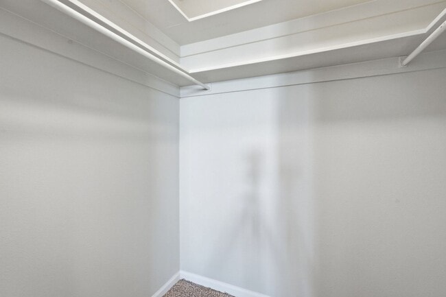 Building Photo - **Charming Condo Located in Central Phoenix**