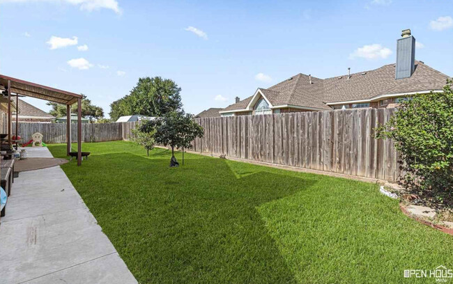 Building Photo - 3506 Rugby Ln