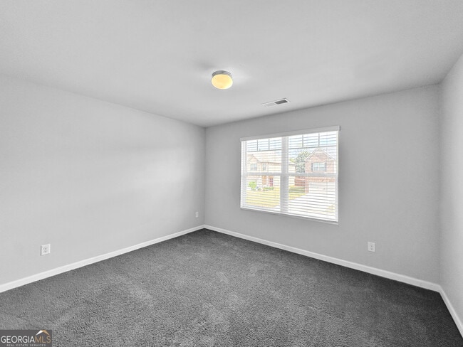 Building Photo - 1067 Lear Dr