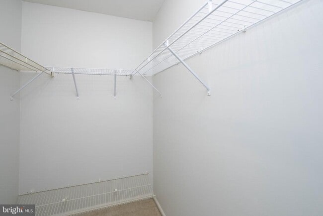 Building Photo - 178 Kettlebrook Dr
