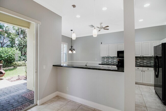 Building Photo - 137 Barefoot Cove