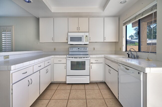 Building Photo - 72754 Pitahaya St