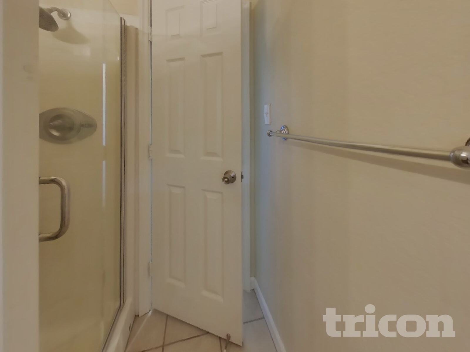 Building Photo - 1724 Hemlock St