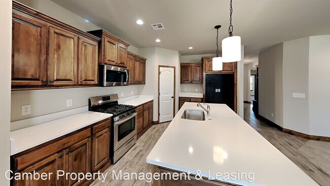 Building Photo - 4 br, 2 bath House - 10512 NW 42nd Circle