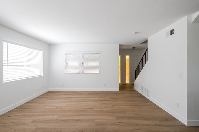 Building Photo - 5191 Alumni Pl