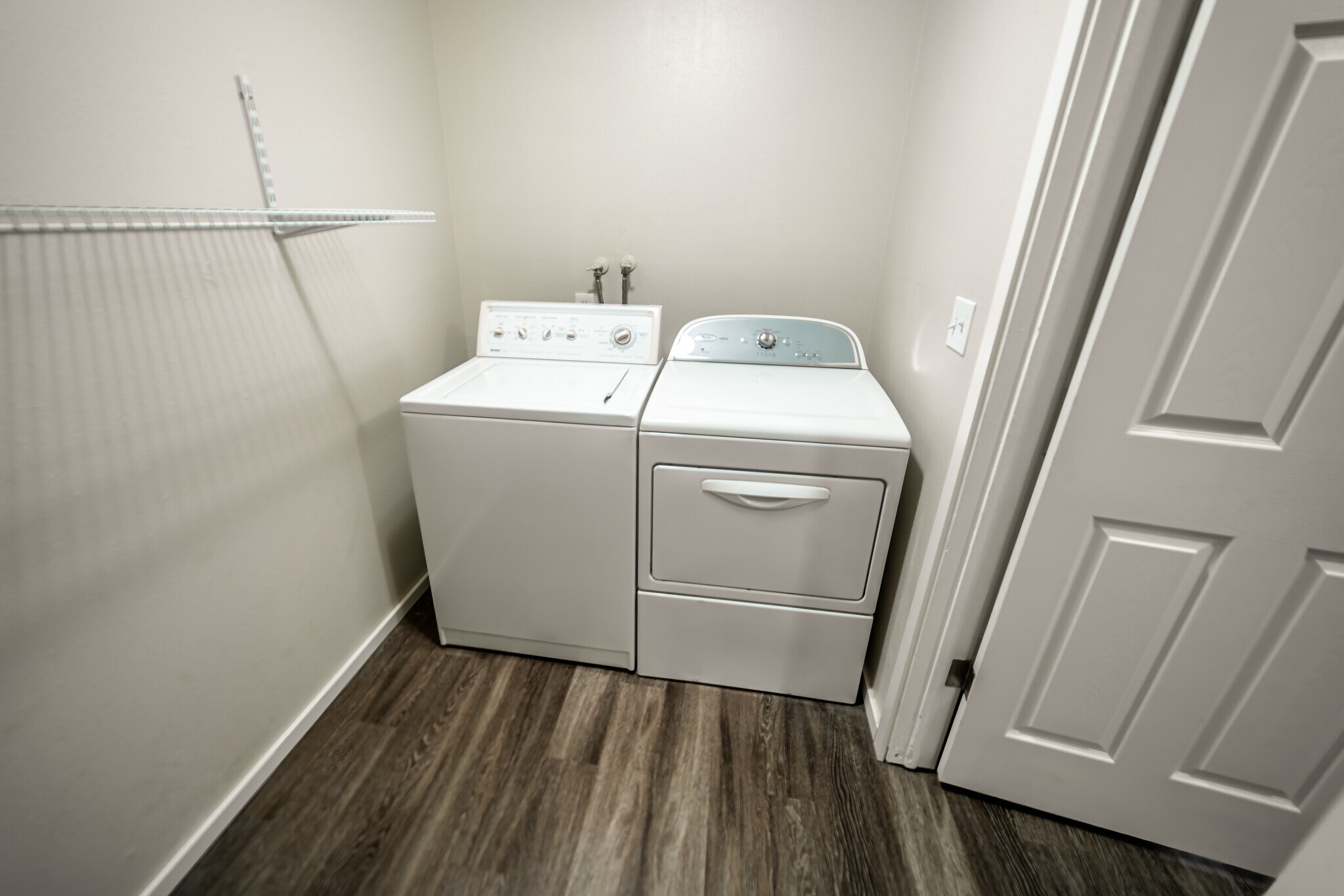 Washer/dryer included! - 12817 4th Dr SE