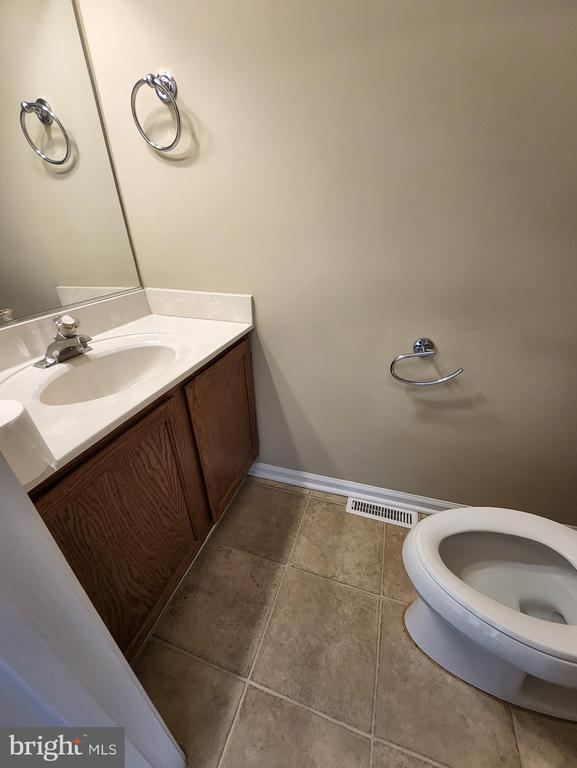 Building Photo - 767 Cherry Tree Ln