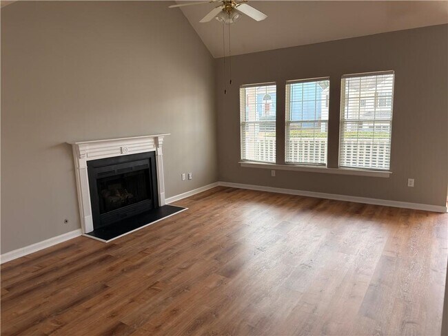 Building Photo - 3539 Benthollow Ln