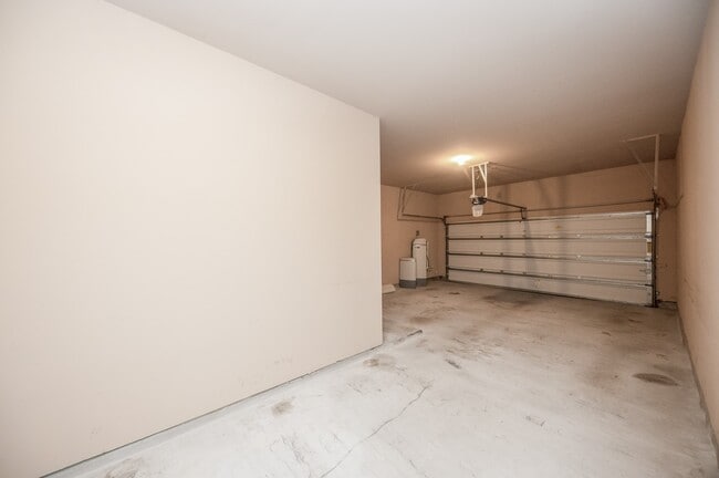 Building Photo - 3310 Belmont River Ln