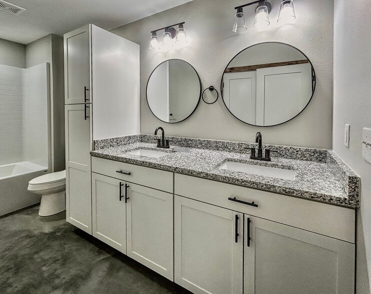 Building Photo - 6328 Ted Trout Dr