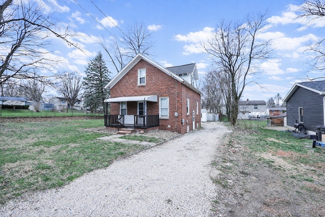 Building Photo - 1453 Woodbirch Ave