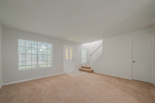 Building Photo - 1312 Ward Rd