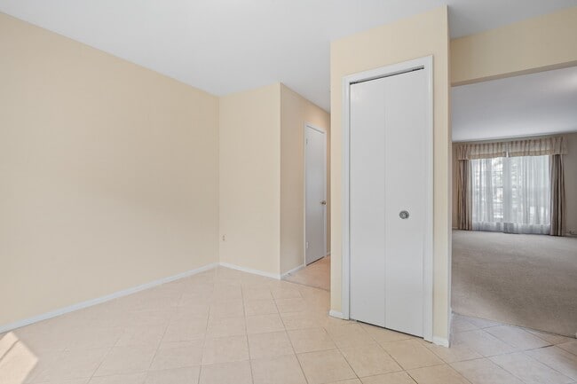 Building Photo - 11740 Stonegate Ln