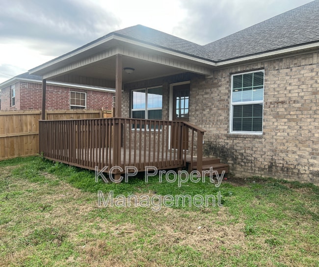 Building Photo - 2014 N 55th Pl