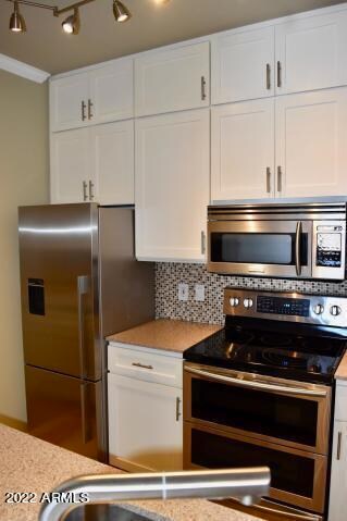 Building Photo - 1701 E Colter St