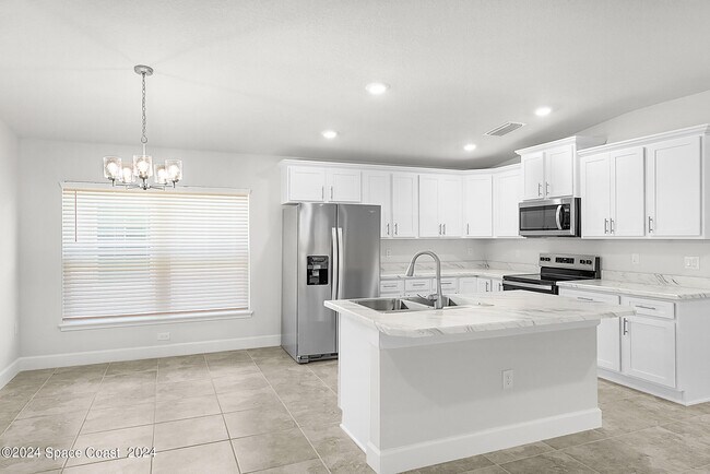 Building Photo - 1063 Grantham Ln