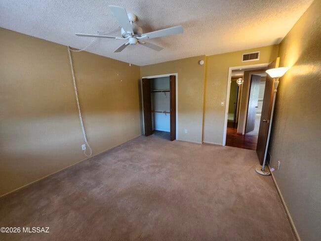 Building Photo - 4841 N Paseo Presidio