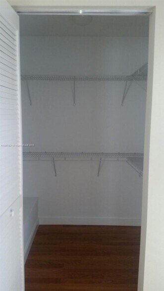 Building Photo - 18429 NE 28th Ave