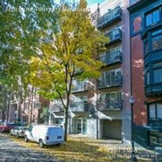 Building Photo - Studio w/Balcony on the Park Blocks! Comin...