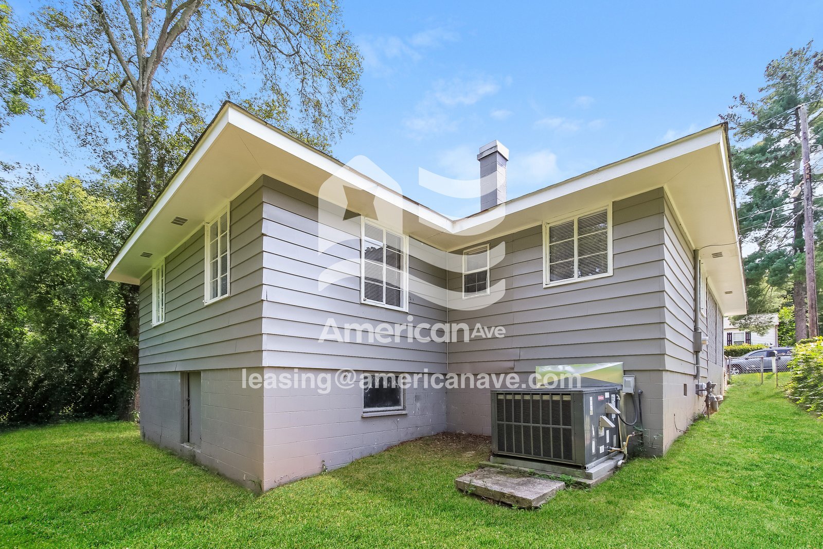 Building Photo - 1227 Radiance Dr