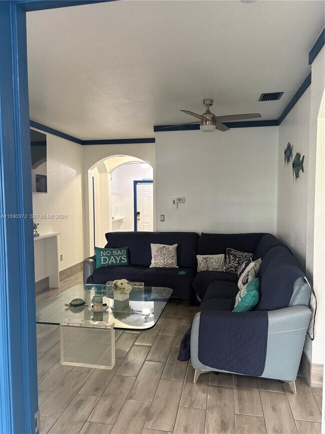 Building Photo - 10272 SW 227th Ln