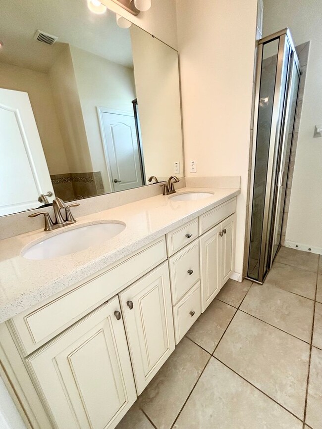 Building Photo - Available now! Overlook at Hamlin Winter G...