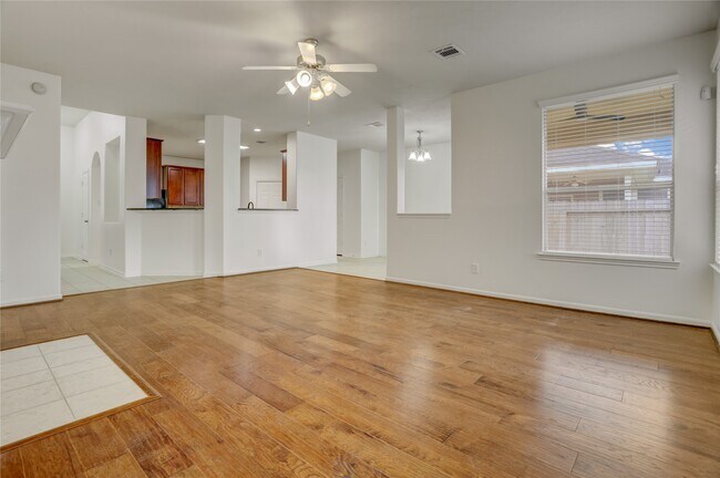 Building Photo - 7406 Sabinal Creek Dr