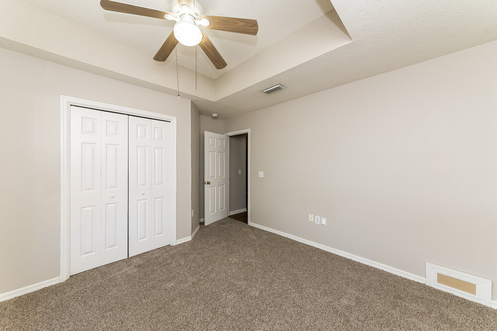 Building Photo - 13731 Ogakor Dr