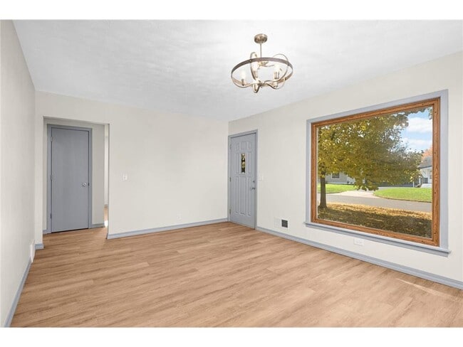 Building Photo - 6724 Scott Ave N