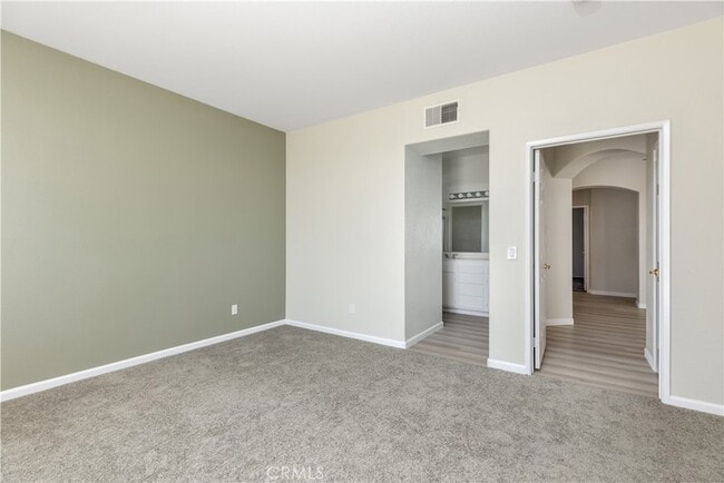 Building Photo - 721 Big Spring Dr