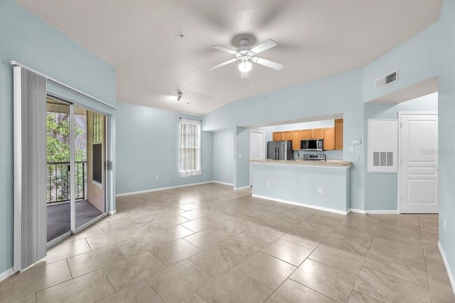 Building Photo - 5125 Palm Springs Blvd