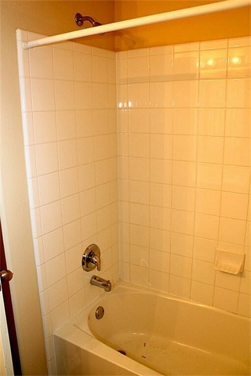 Building Photo - 6314 Bonnie Chase Ln