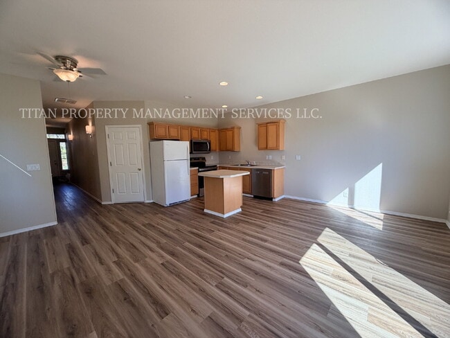 Building Photo - Charming Hillsboro Rental – Spacious, Comfortable, and Convenient