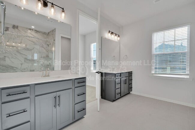 Building Photo - 8817 Arrington Hall