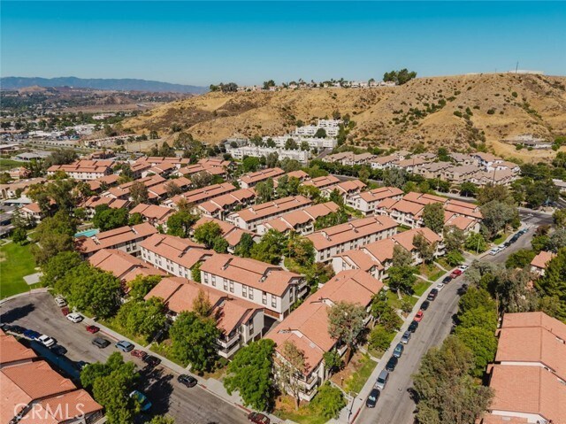 Building Photo - 18185 W Sundowner Way