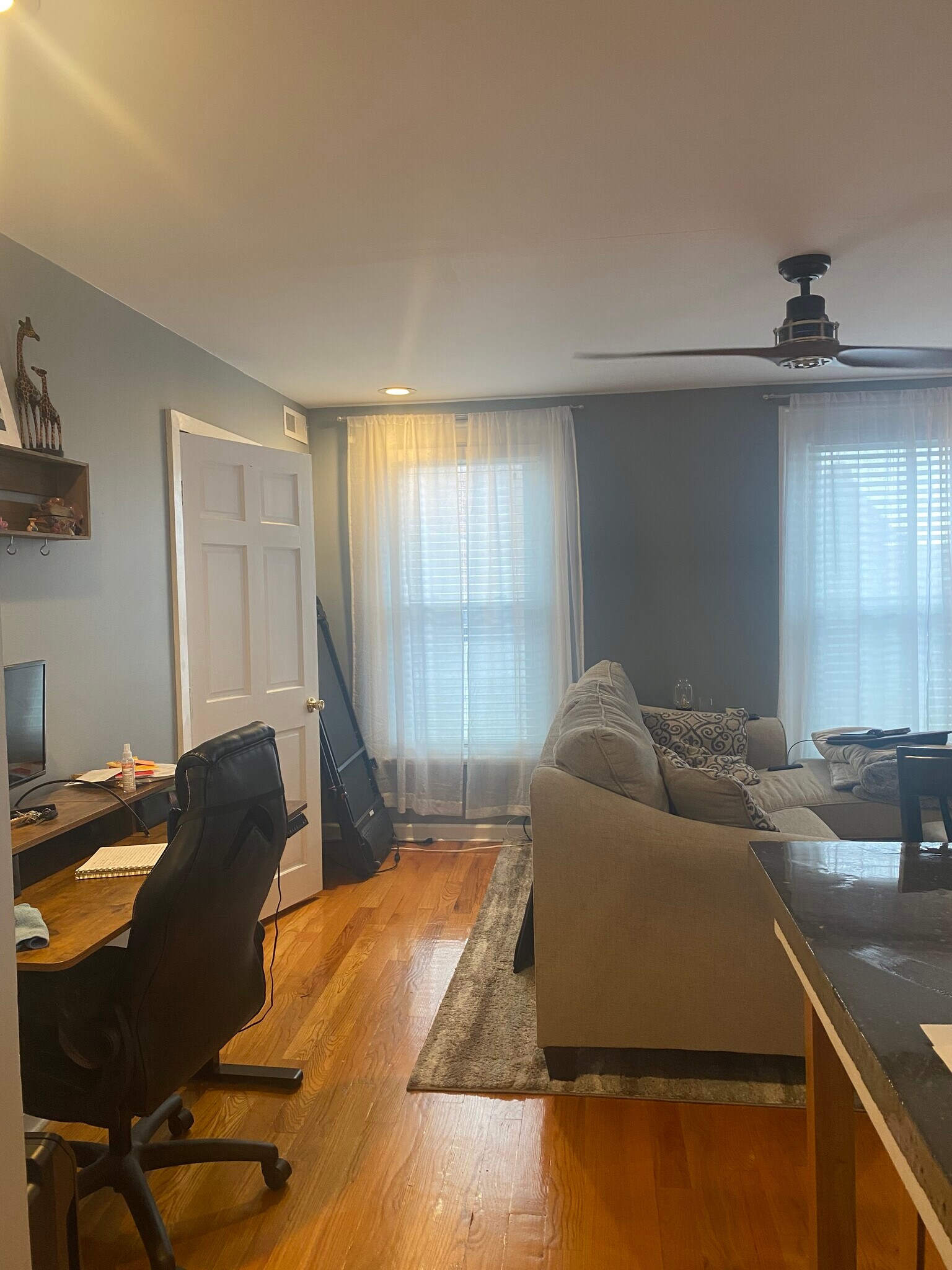 Building Photo - 829 N Salina St