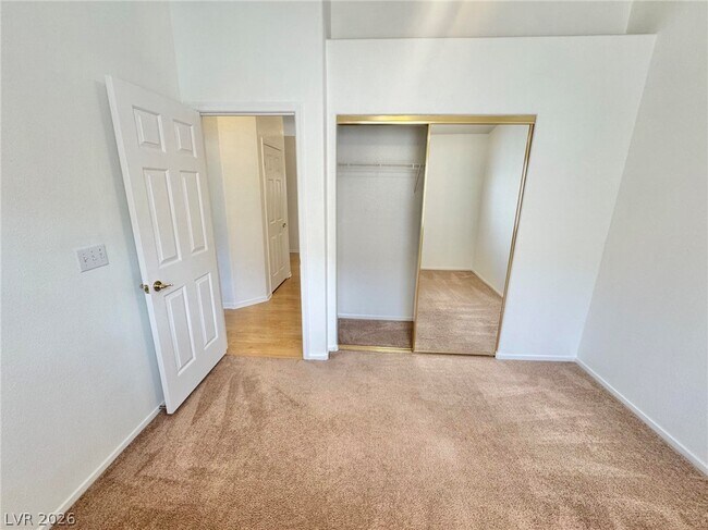 Building Photo - 1396 Dragon Rock Dr