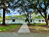 Building Photo - 7965 SW 146th St