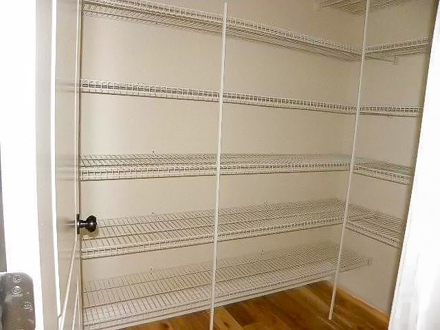 Building Photo - 1377 E 300 N